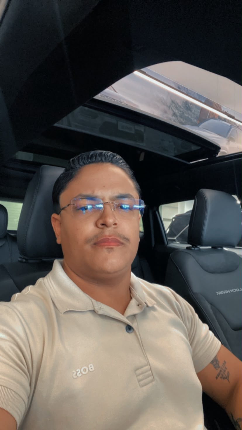 Israel Lennon · CEO